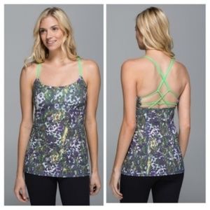 NWOT Lululemon Dancing Warrior Strappy Yoga Tank